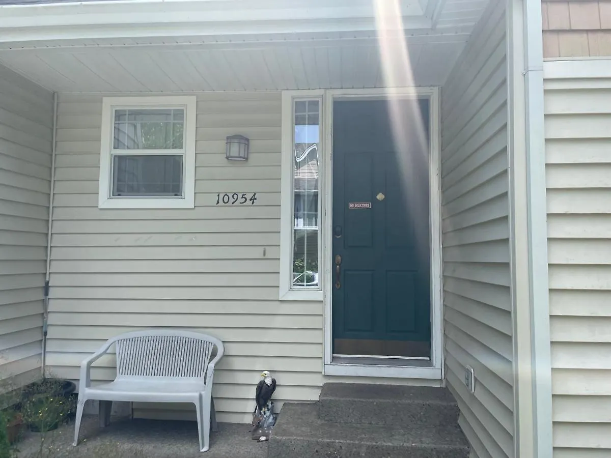 Homestay Adele House Private Bedroom 2 North Portland United States